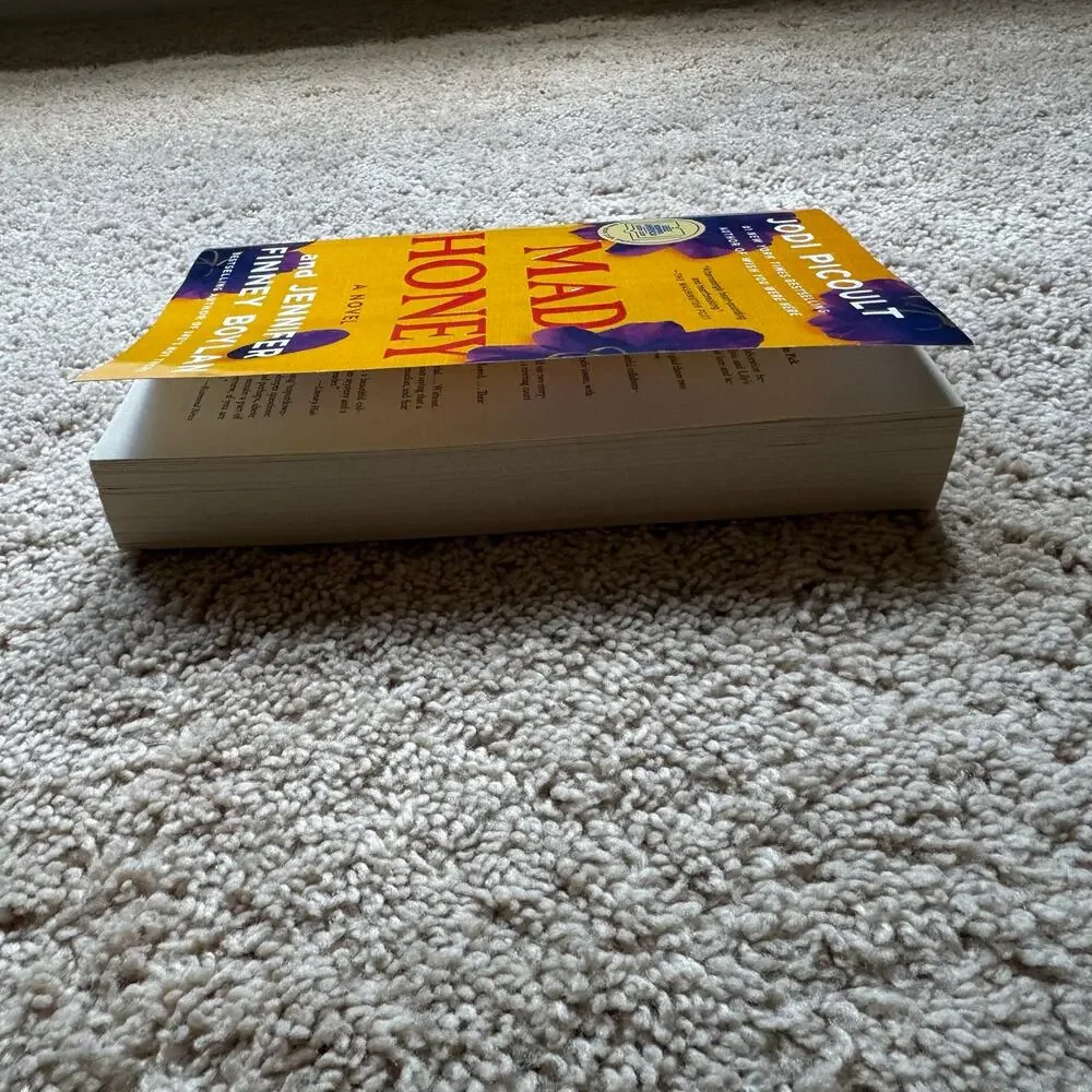 Mad Honey by Jodi Picoult and Jennifer Finney Boylan - Like New Condition